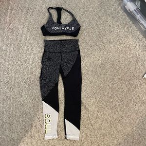 EUC Soulcycle Lululemon Leggings Sports Bra Set